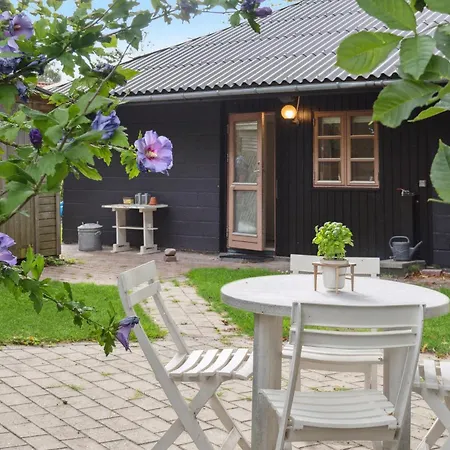 3 Bedroom Stunning In Vaeggerlose